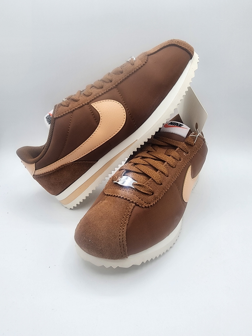 Nike 6.5 Women's/5 Youth Mocha Brown Cortez